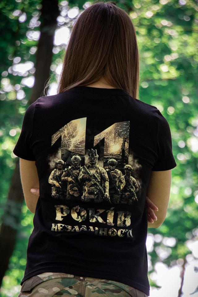 Футболка жіноча “11 років незламності”